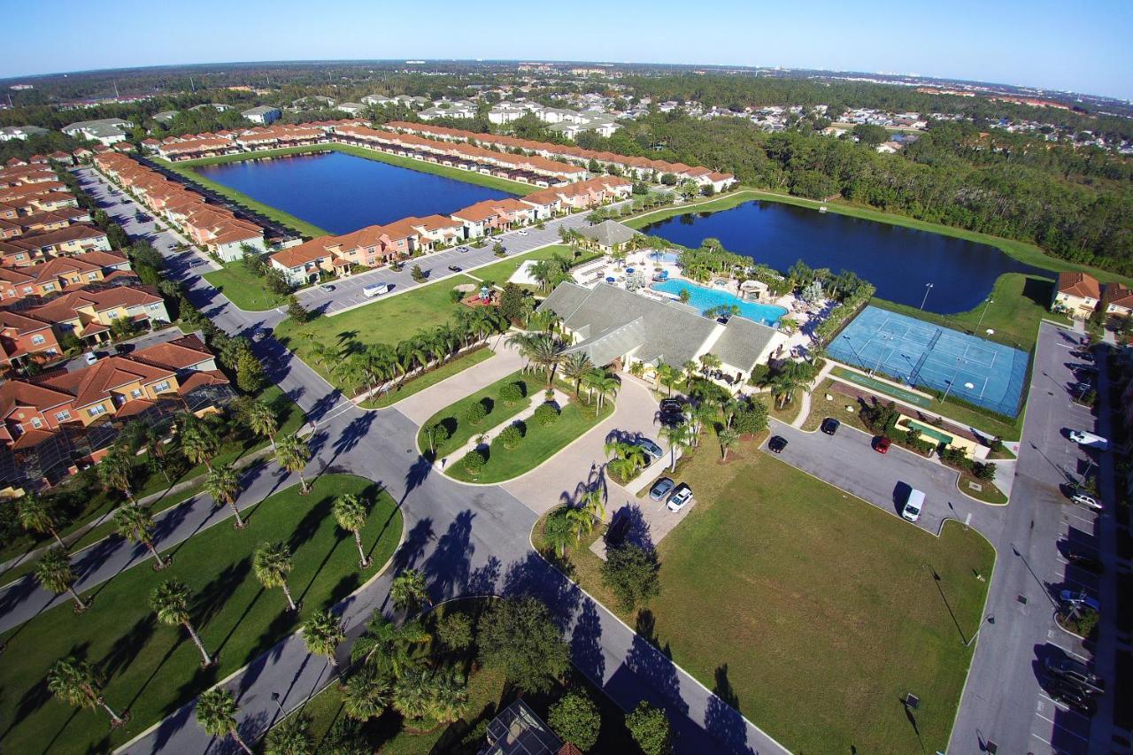 Stunning 4 Bd W/ Pool Close To Disney 8940 Four Corners المظهر الخارجي الصورة